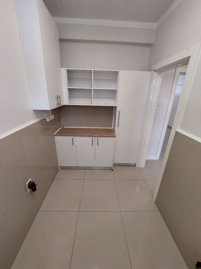 To Let 0 Bedroom Property for Rent in Sea Point Western Cape